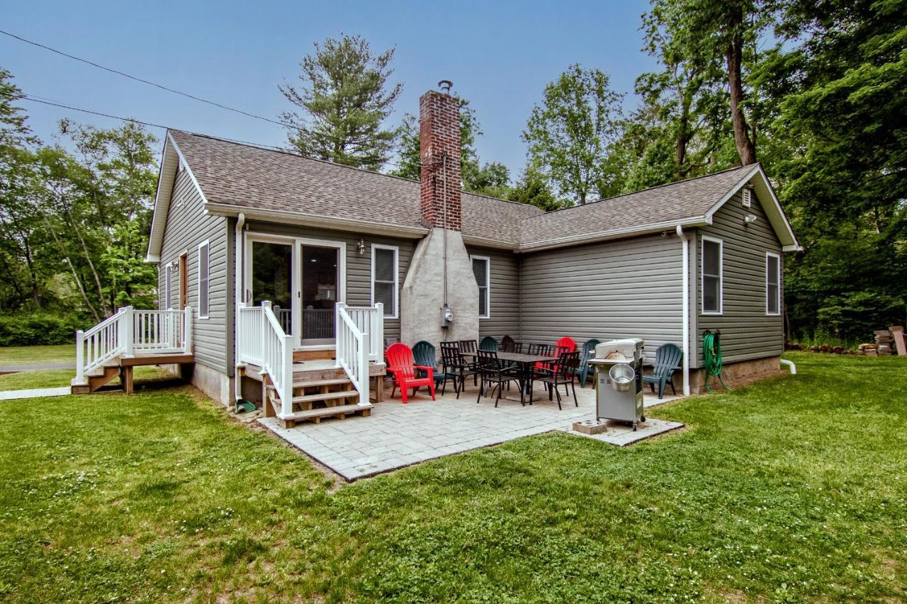 Cabin By The Creek With Private Creek Access Tannersville Exteriér fotografie