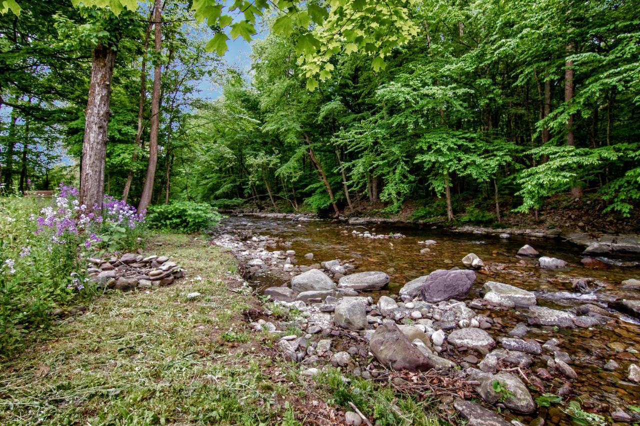 Cabin By The Creek With Private Creek Access Tannersville Exteriér fotografie